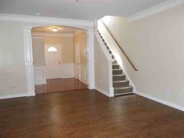 6915 Sequoia Hills Dr - Photo 2 of 14