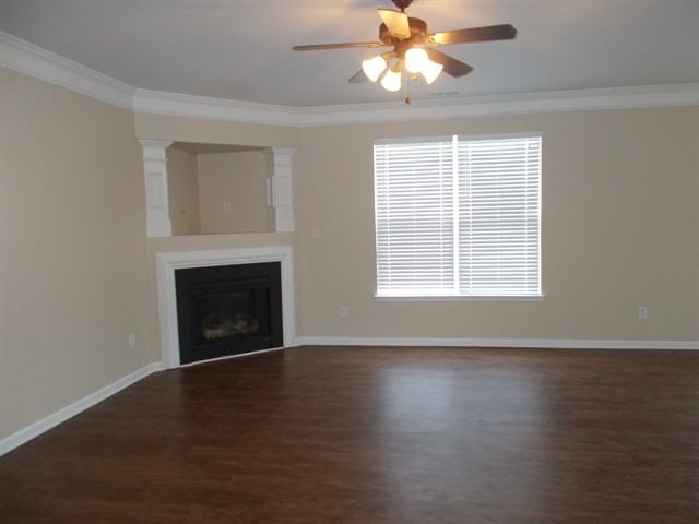 6915 Sequoia Hills Dr - Photo 3 of 14