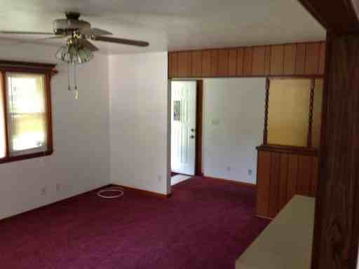 5829 Chambers St - Photo 3 of 15