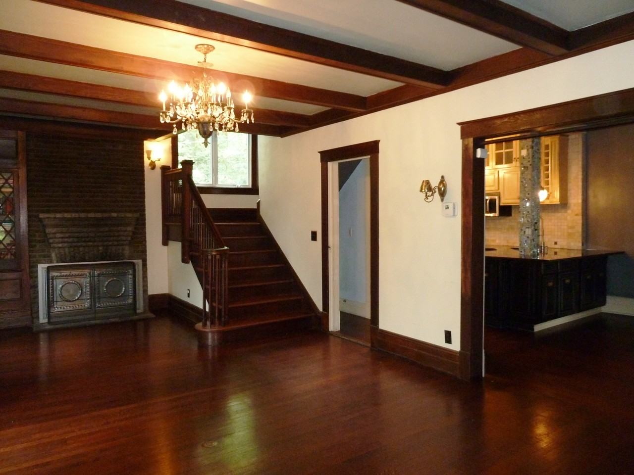 15 Locust Ln - Photo 3 of 7