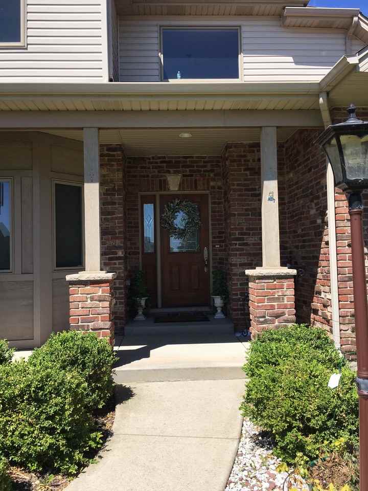 2349 Dean St - Photo 2 of 18