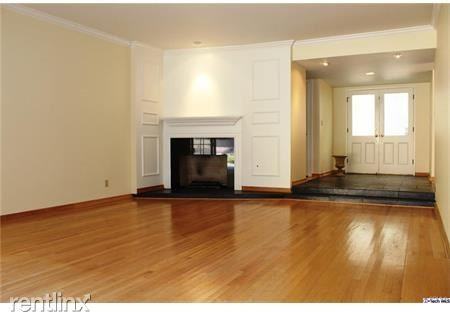 1416 Greenbriar Rd - Photo 2 of 22
