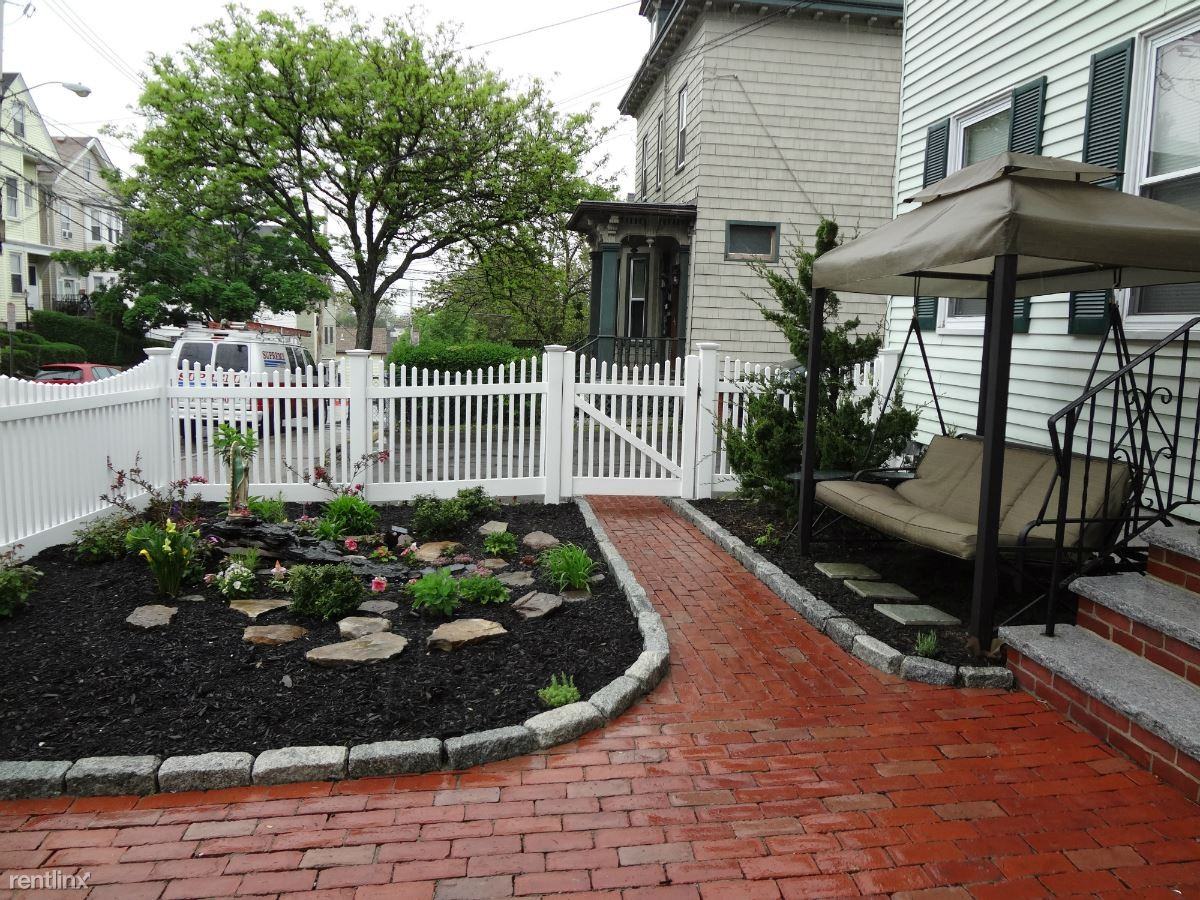 45 Franklin St - Photo 2 of 8