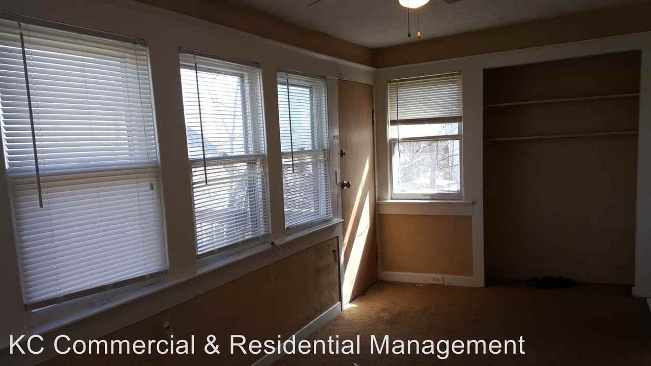 4417 Virginia Ave - Photo 2 of 5