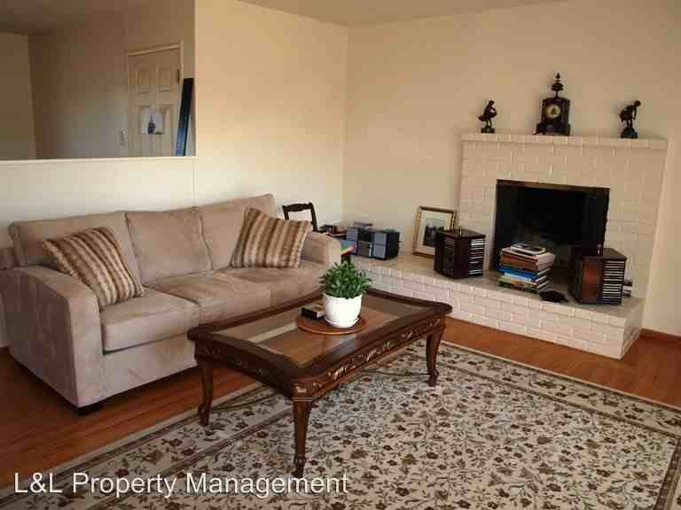 131 Valley View Ave - Photo 2 of 16