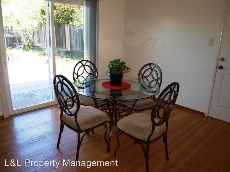 131 Valley View Ave - Photo 3 of 16