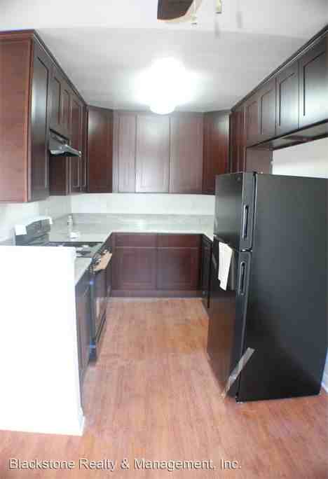 14936-14940 Magnolia Blvd - Photo 2 of 5