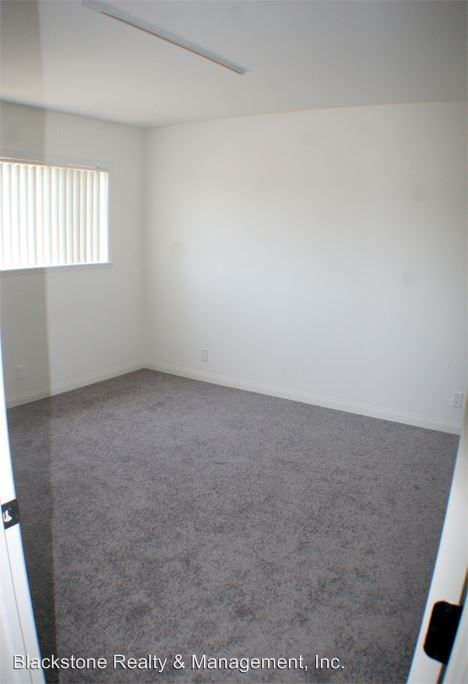 14936-14940 Magnolia Blvd - Photo 3 of 5