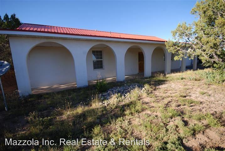 52 Steeplechase Dr - Photo 2 of 17