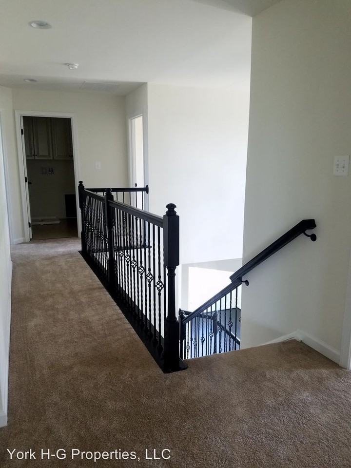 658 W Ore St - Photo 2 of 17