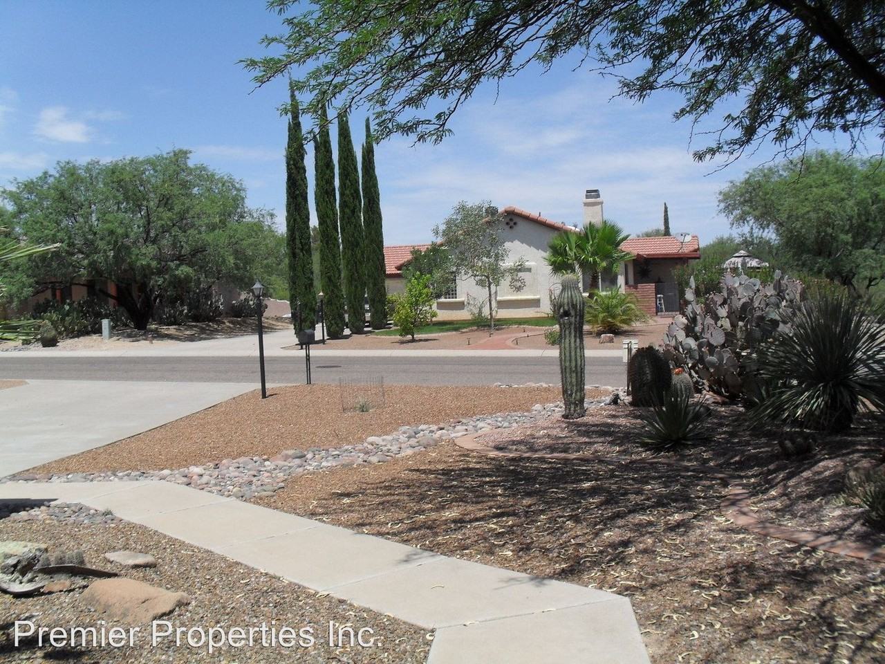 1325 W Paseo Del Compadre - Photo 2 of 16