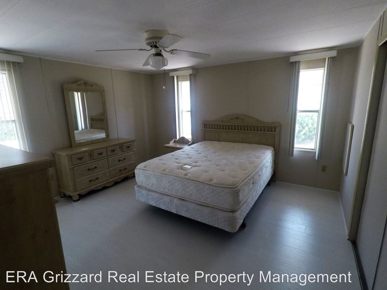 728 Bengal Ave - Photo 2 of 14
