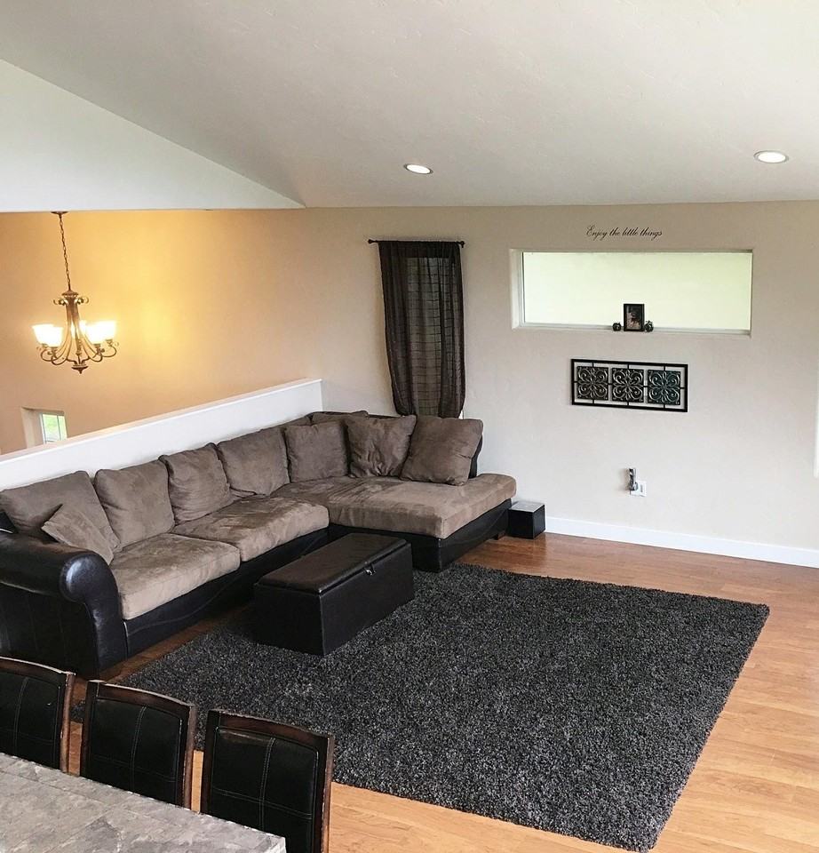 2005 Summit Lake Shore Rd NW - Photo 2 of 5