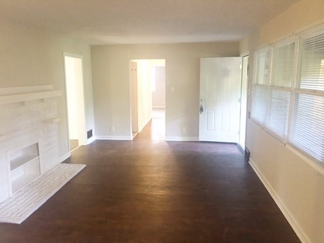 2818 Questend Dr N - Photo 3 of 5