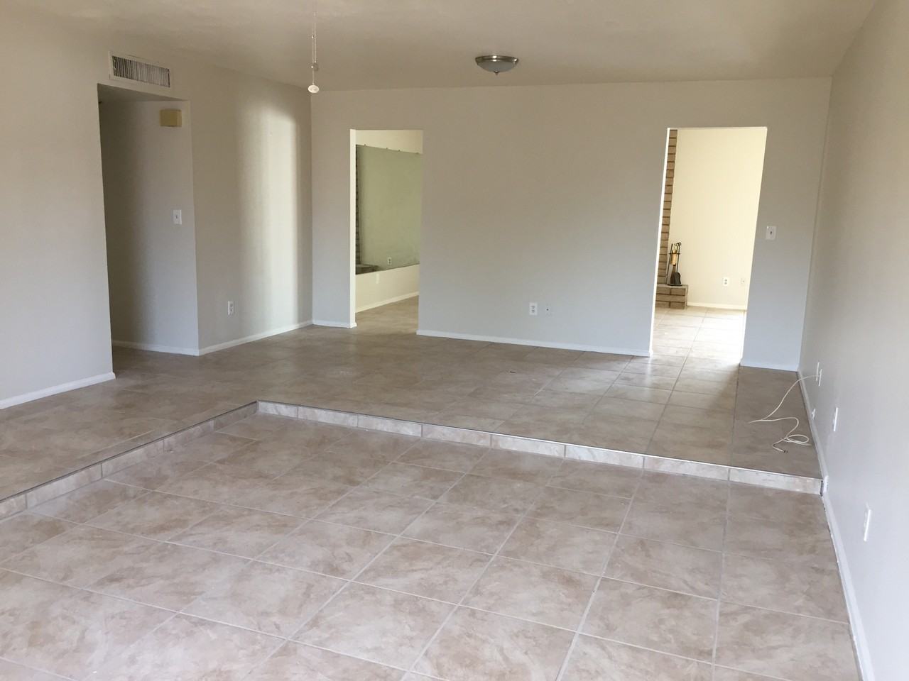 17244 N 36th Ln - Photo 3 of 12