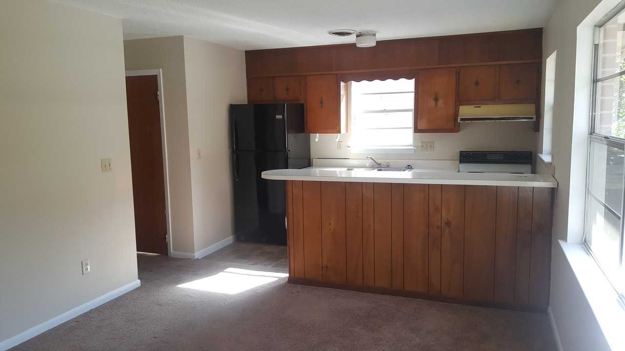 508 N 2nd St - Photo 2 of 4