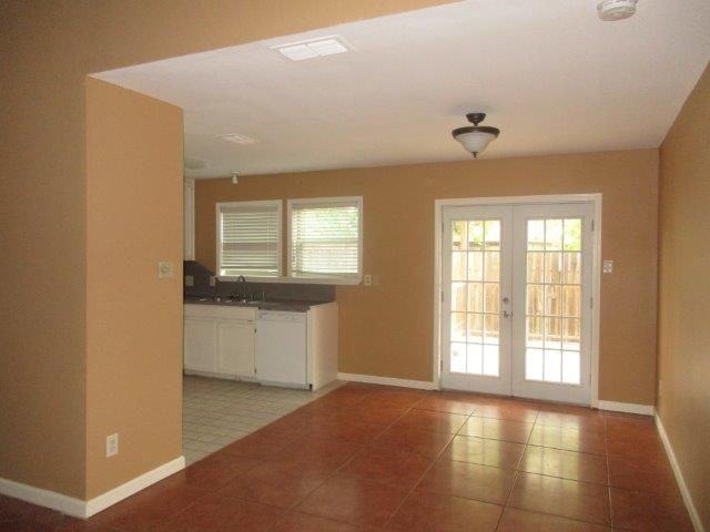 4765 Willowick Dr - Photo 3 of 12