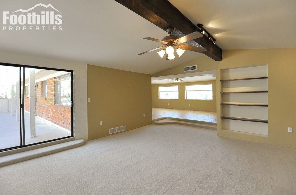 6041 N Camino Esplendora - Photo 3 of 33