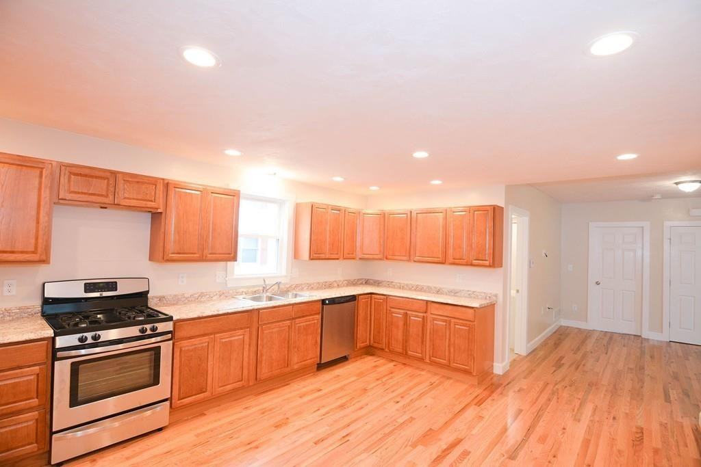 15 Fletcher St #1 - Photo 2 of 10