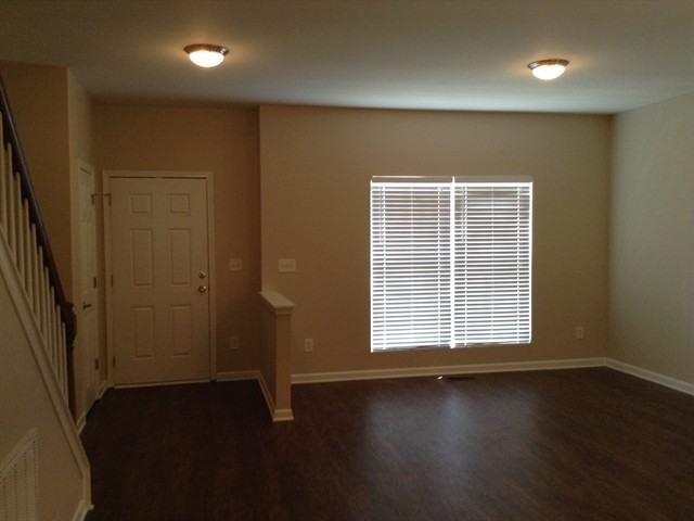 4017 Cascade Dr - Photo 2 of 16