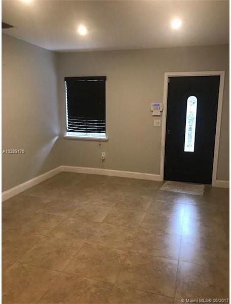 5735 SW 46th Terrace - Photo 2 of 8