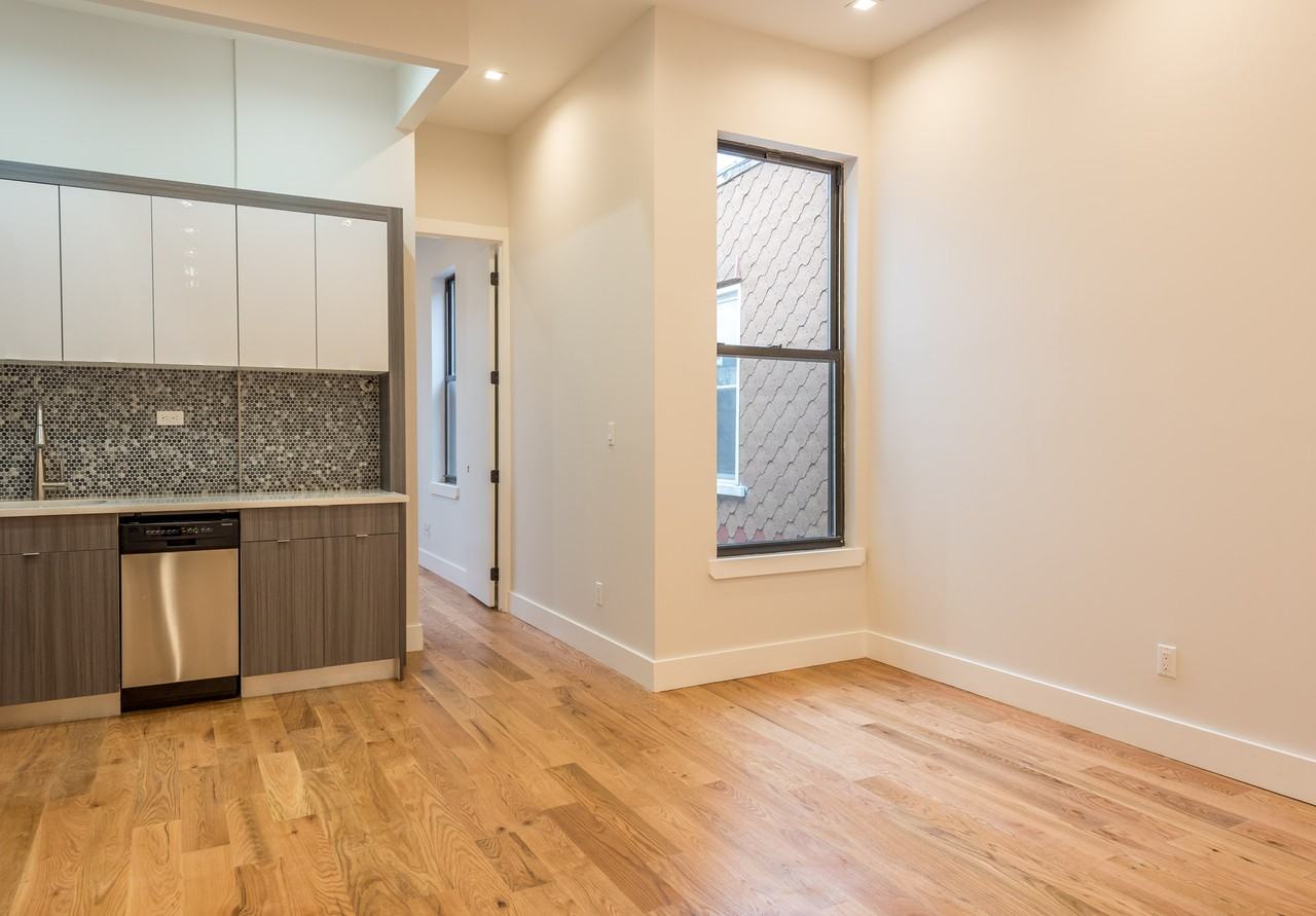 661 Onderdonk Avenue #2l