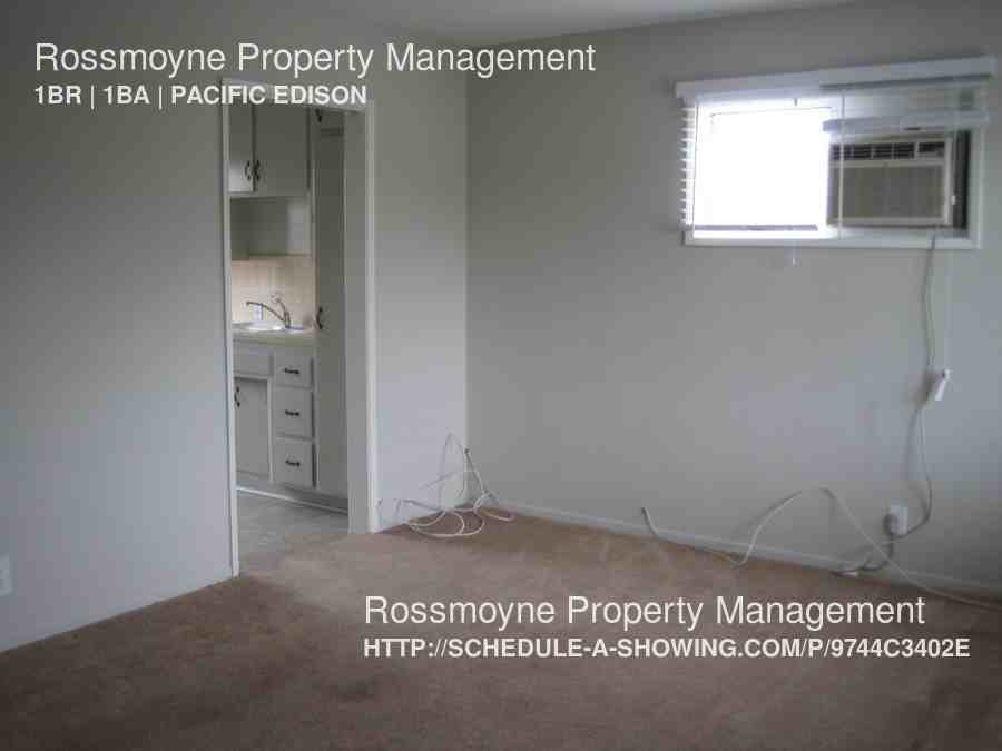 434 W Elk Ave #B - Photo 2 of 9