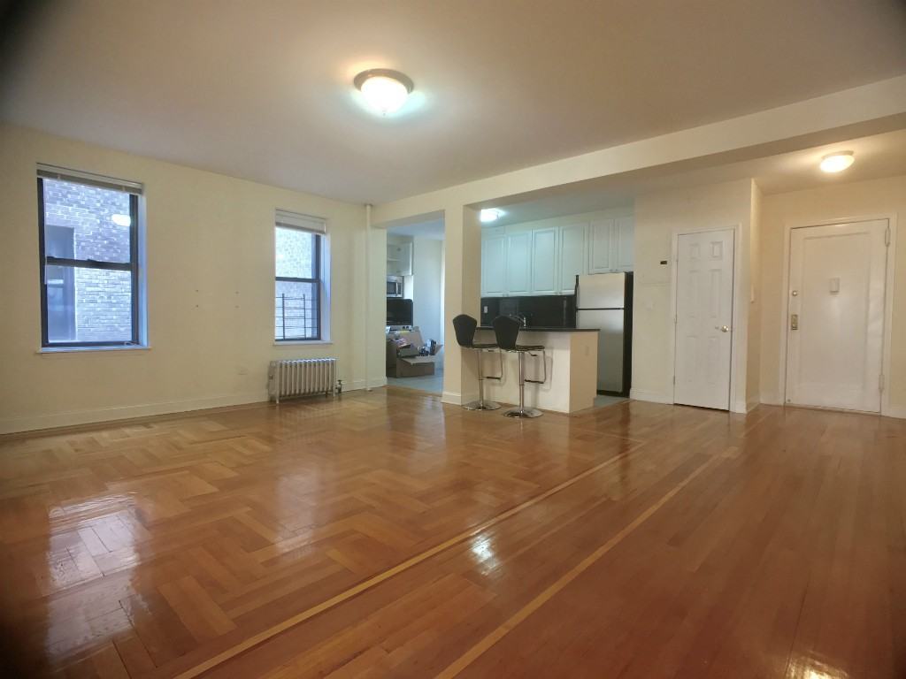 105 Pinehurst Ave #58