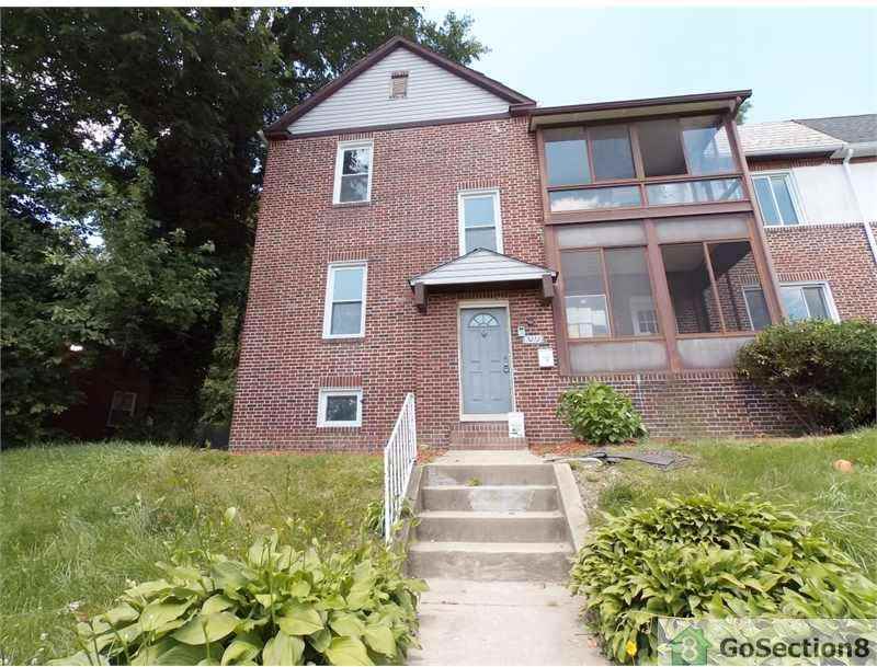 3212 Burleith Ave #2 - Photo 2 of 8