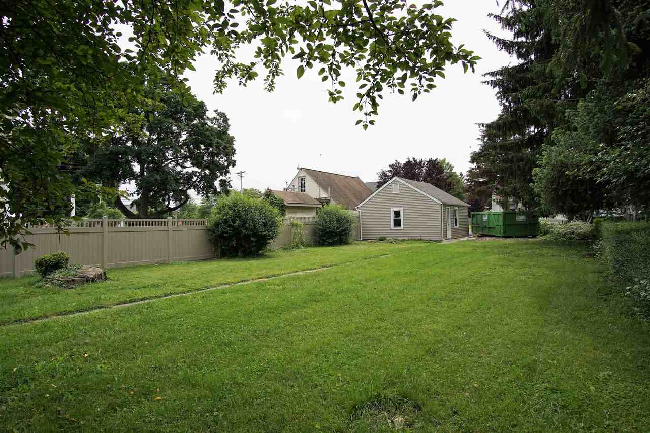 62 Waterloo Avenue - Photo 3 of 17