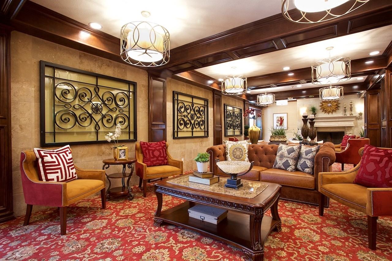 2372 E 29th St - Photo 3 of 11