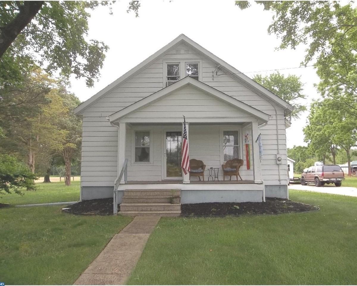 1048 Whig Ln - Photo 2 of 25