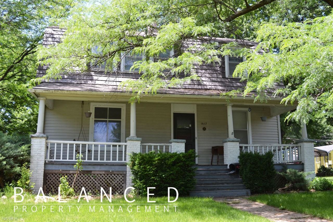 1617 SW Mulvane St - Photo 2 of 17