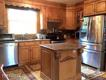 46 Auburn St - Photo 2 of 10