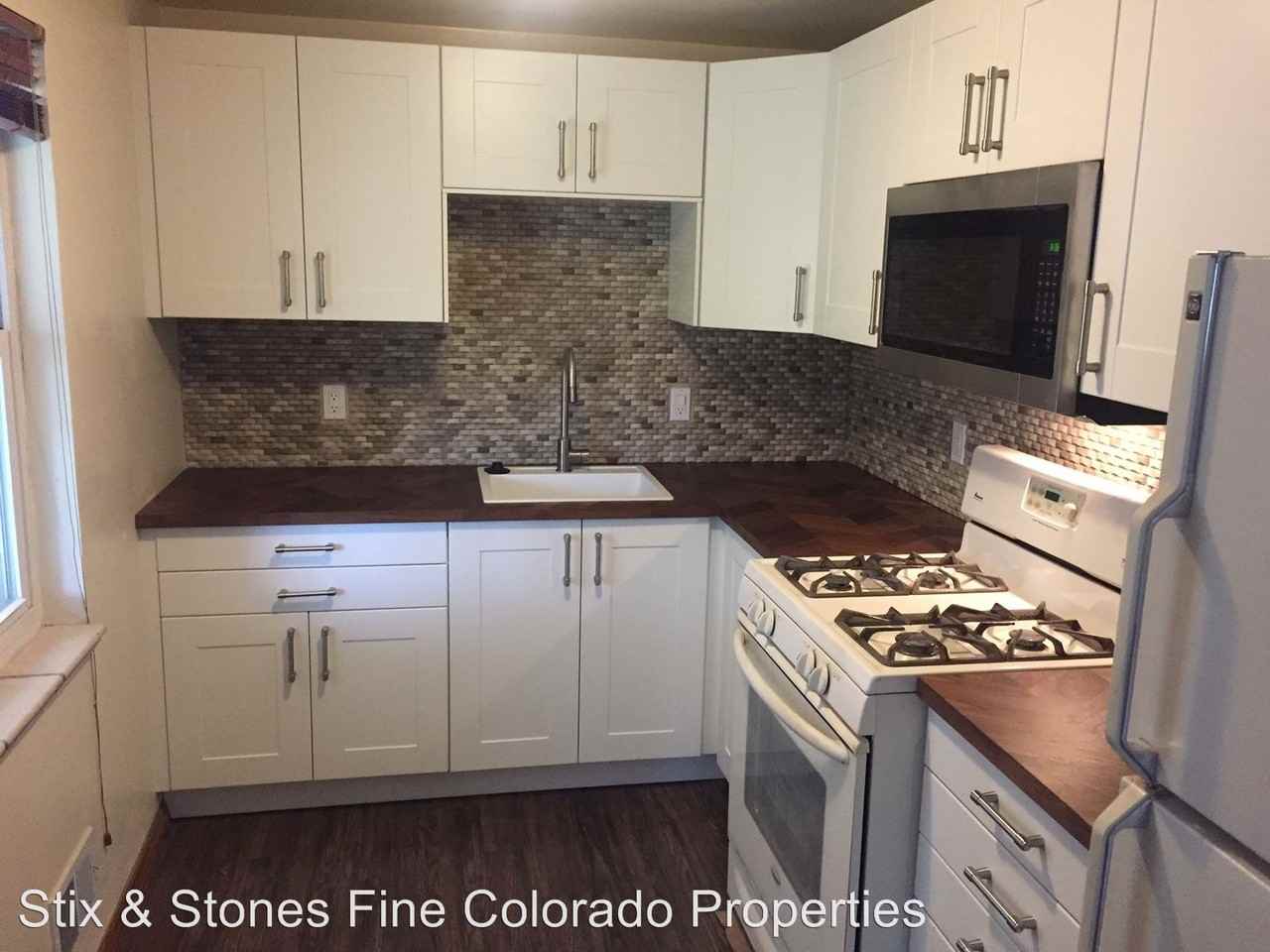 580 Emporia St - Photo 2 of 16