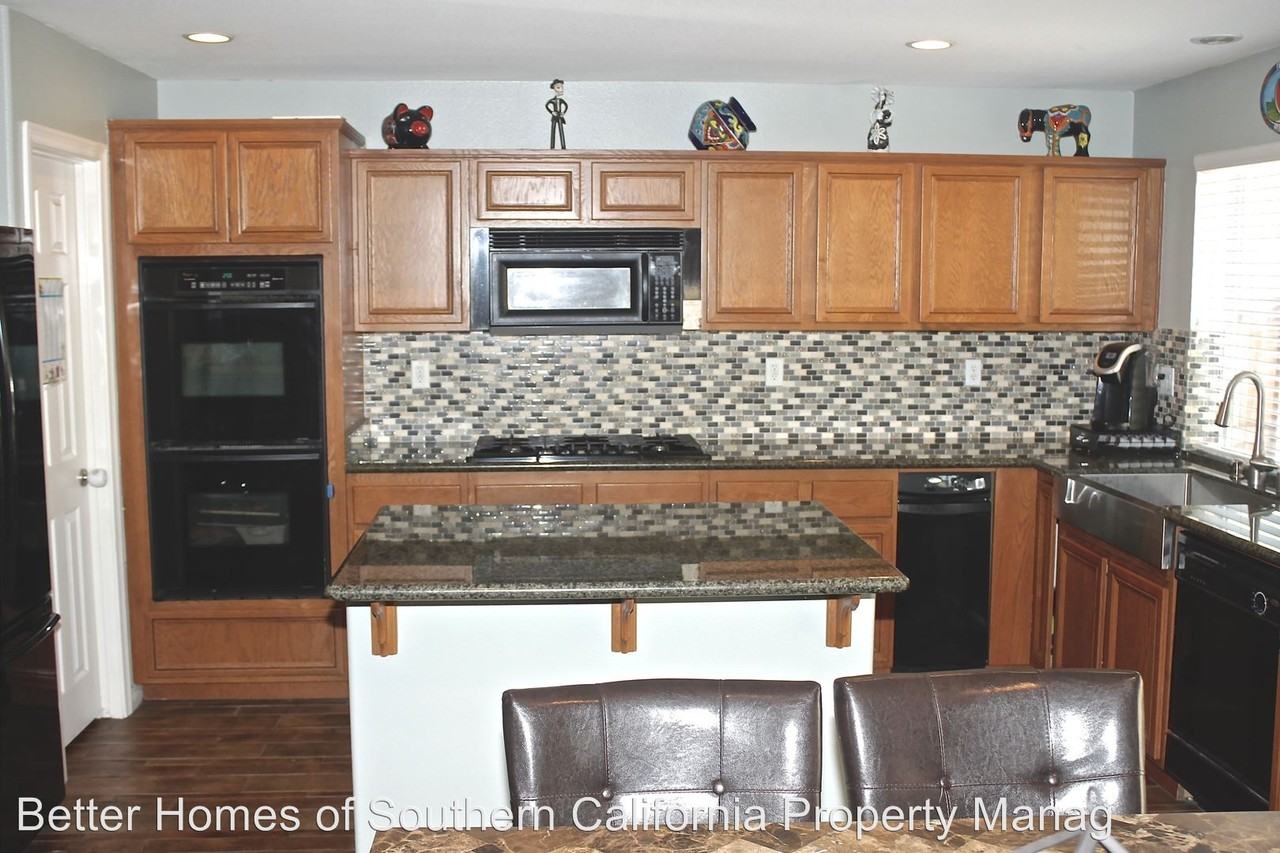 11336 Magnolia St - Photo 2 of 32