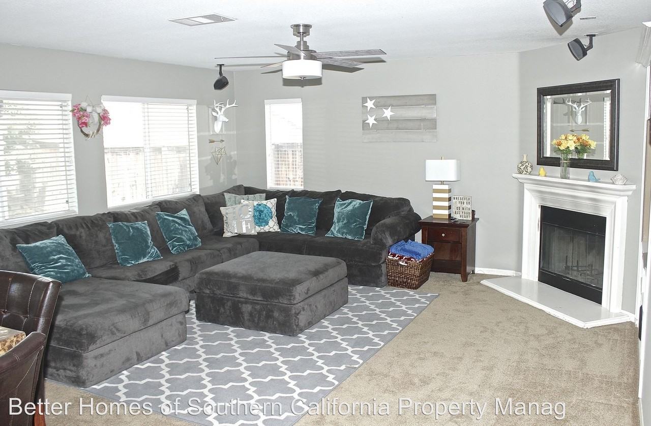 11336 Magnolia St - Photo 3 of 32