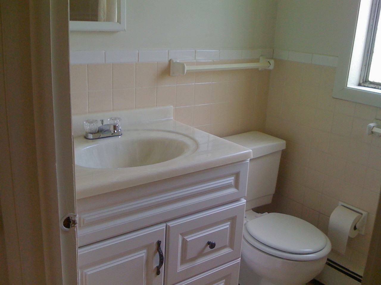 10-60 Barbie Court - Photo 3 of 17