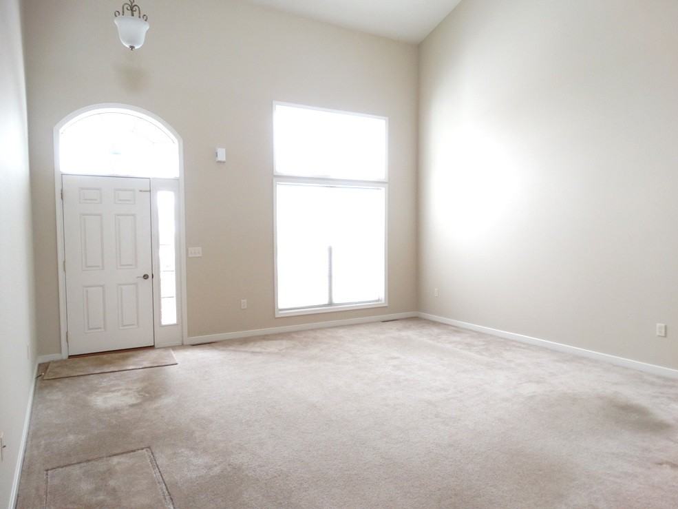 44 Perseverance Ln - Photo 3 of 19