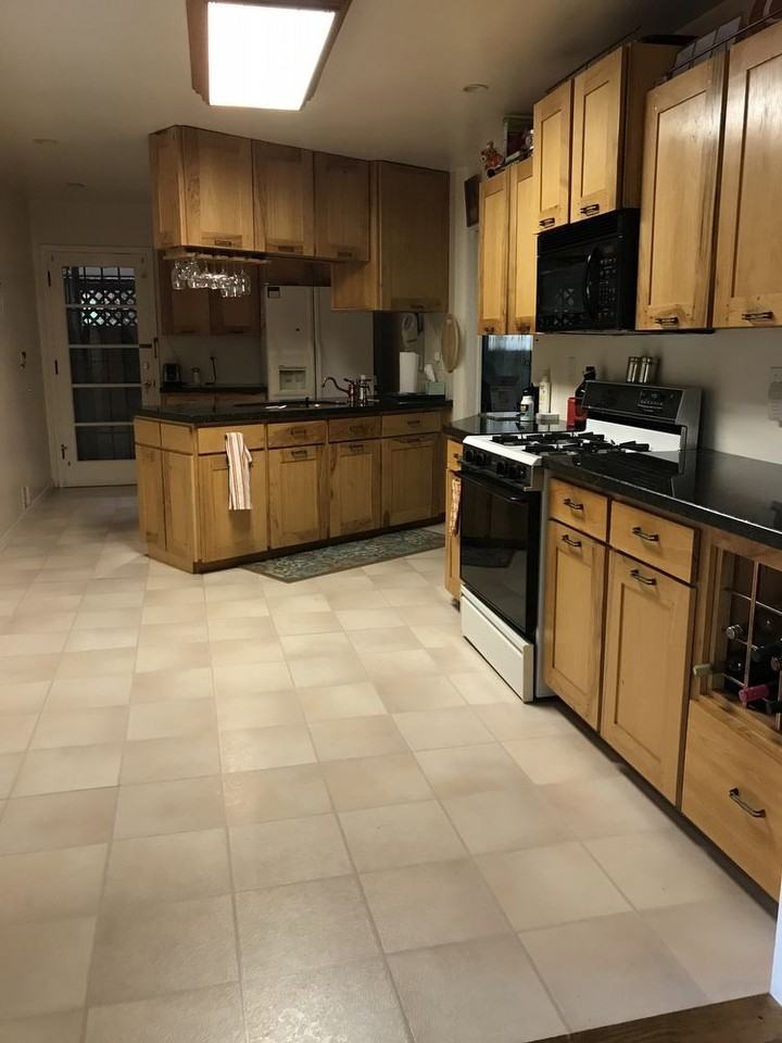 5580 E Mansfield Ave - Photo 3 of 6