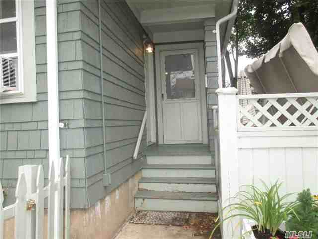 263 Willow St - Photo 2 of 12