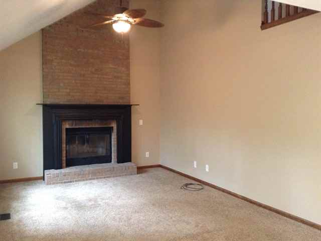 521 Elm Ridge Ct - Photo 2 of 13