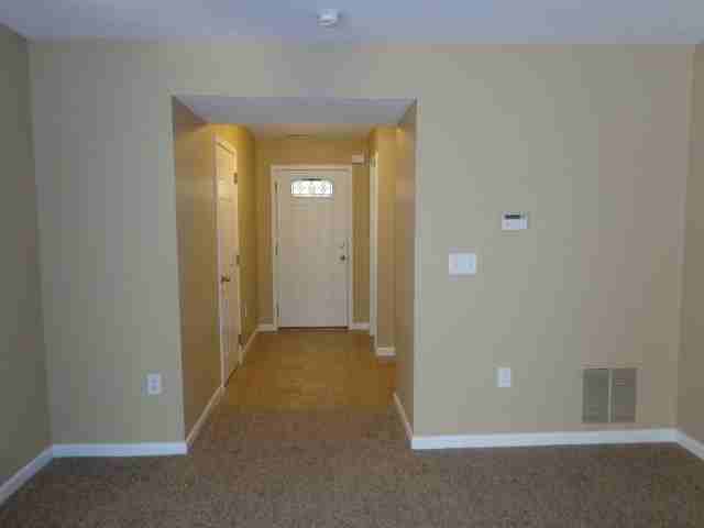 5709 Clemens Dr - Photo 2 of 13