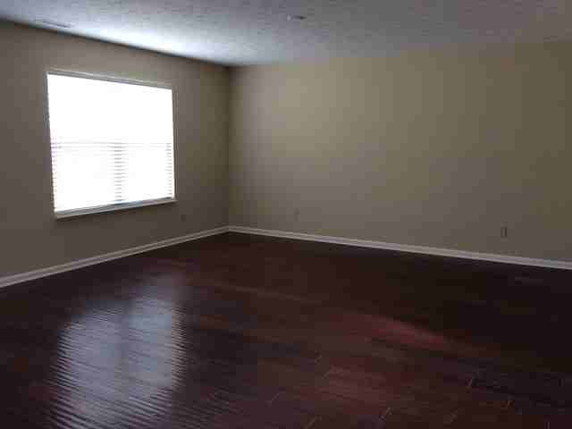 12250 Packers Ave - Photo 2 of 12