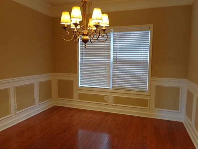 711 Riata Ct - Photo 2 of 13