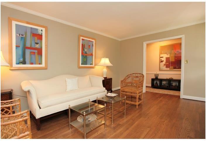 460 Windsor Pkwy - Photo 3 of 24