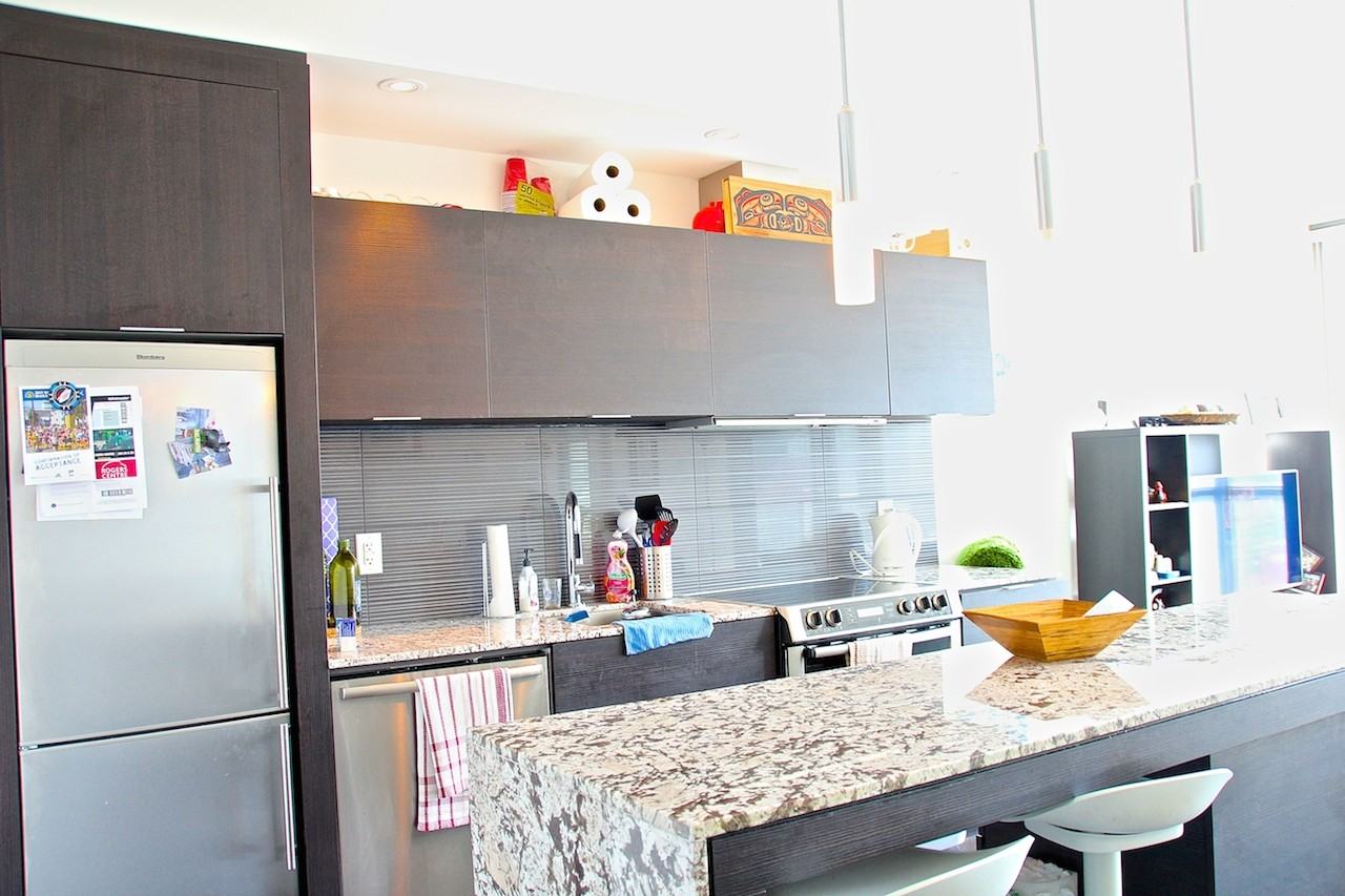 8 Charlotte Street #1505