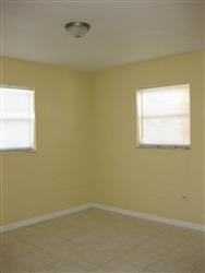 1536 NE 27th St - Photo 3 of 3