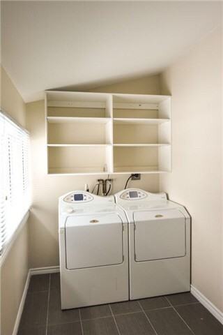 200 Beach Rd - Photo 3 of 10