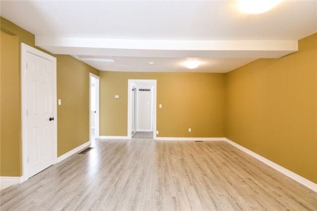 200 Beach Rd - Photo 2 of 10